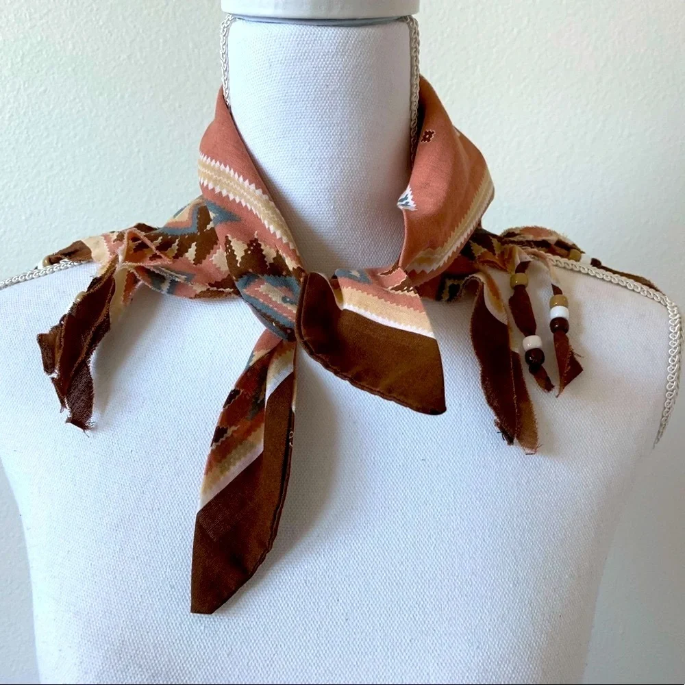 Handkerchief - Picture 2 of 7